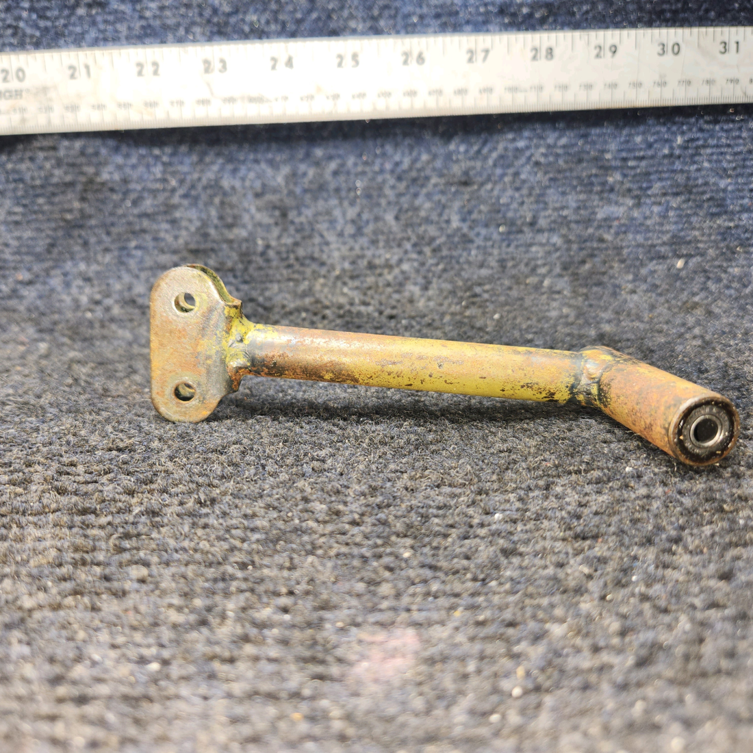 Used aircraft parts for sale, 914016-000 Mooney M20J Bellcrank Assy