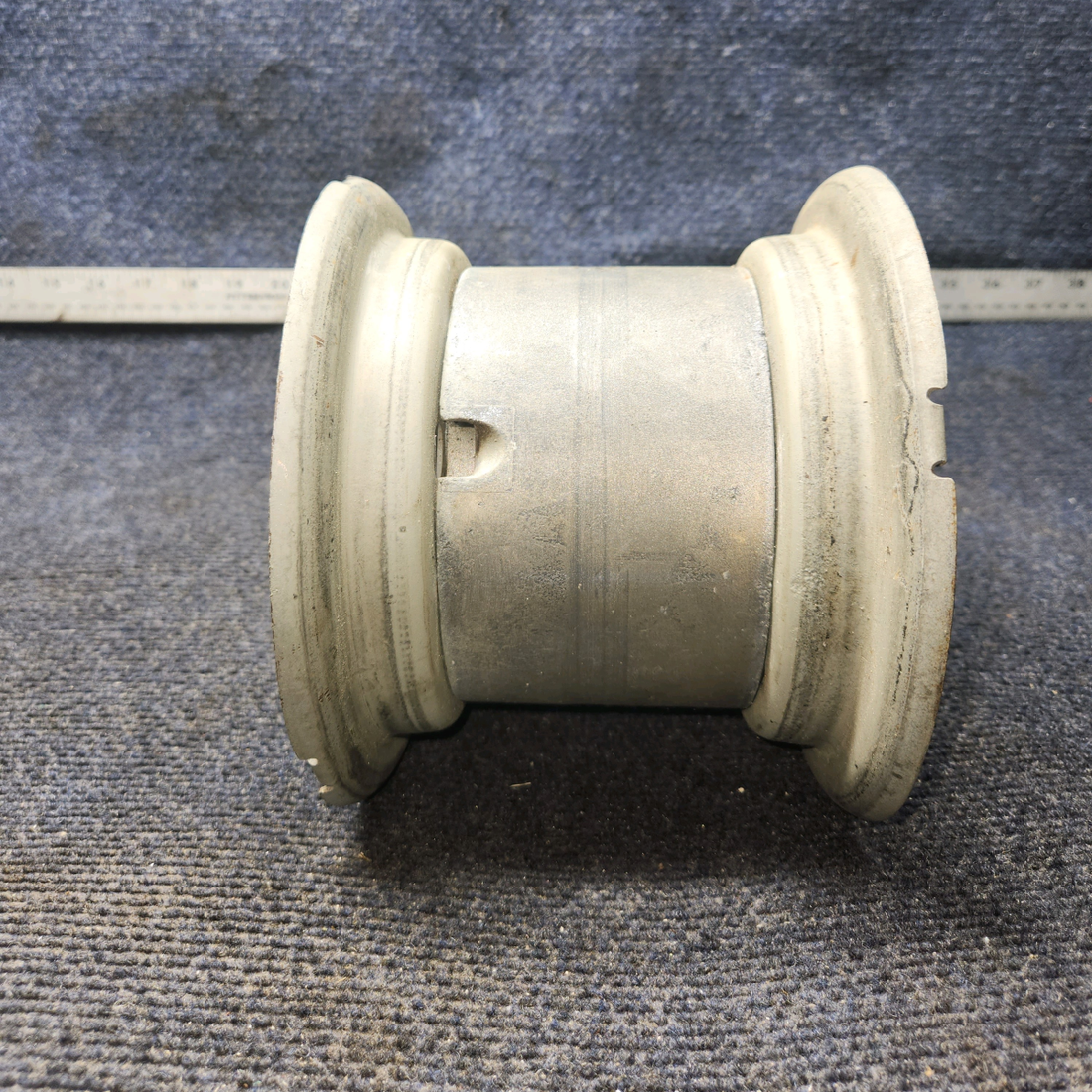 Used aircraft parts for sale, D-30255 McCauley varios Piper, Cessna, Beech, Mooney Nose Wheel Assembly