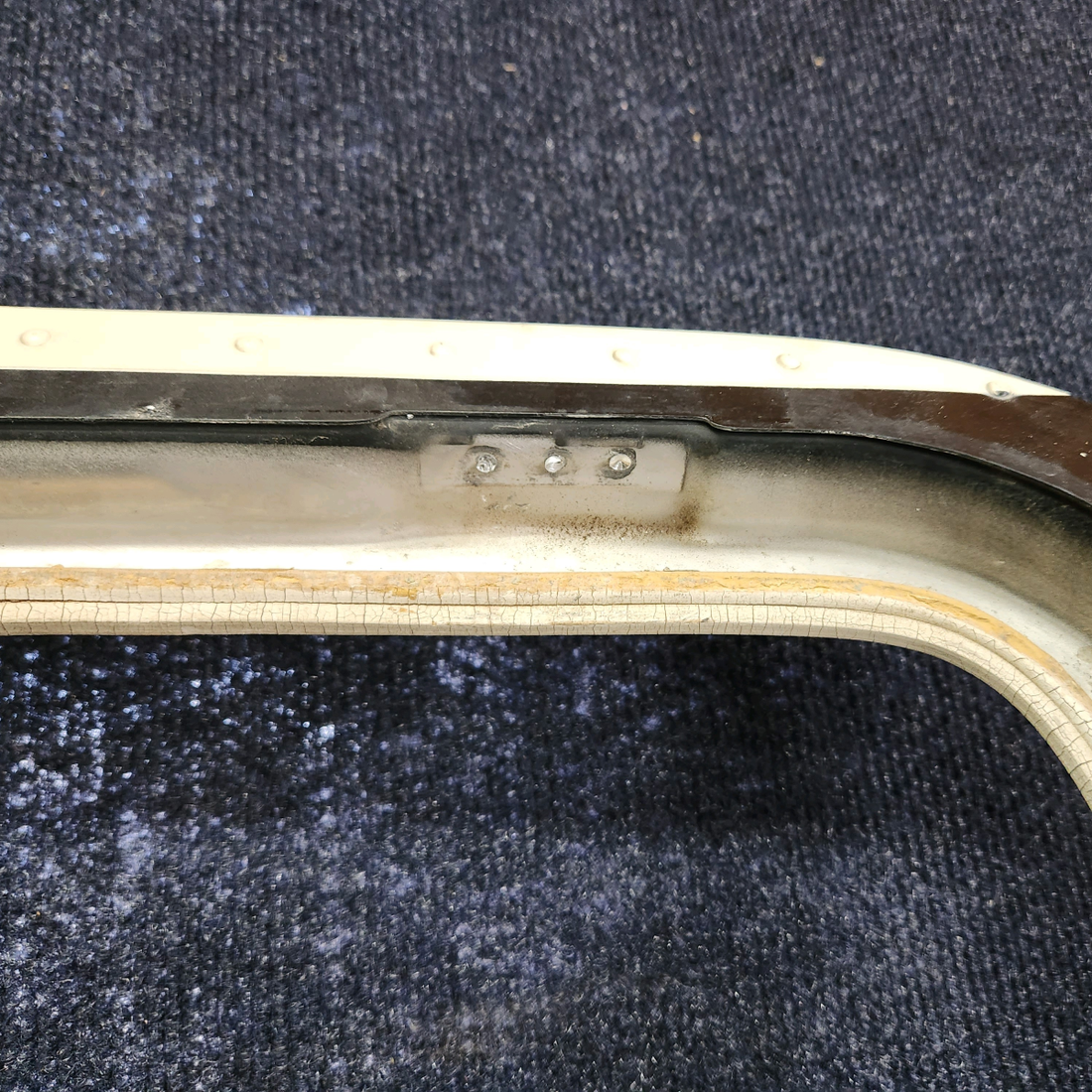 Used aircraft parts for sale, 0511460-49 CESSNA 172K LH CABIN DOOR STRUCTURE