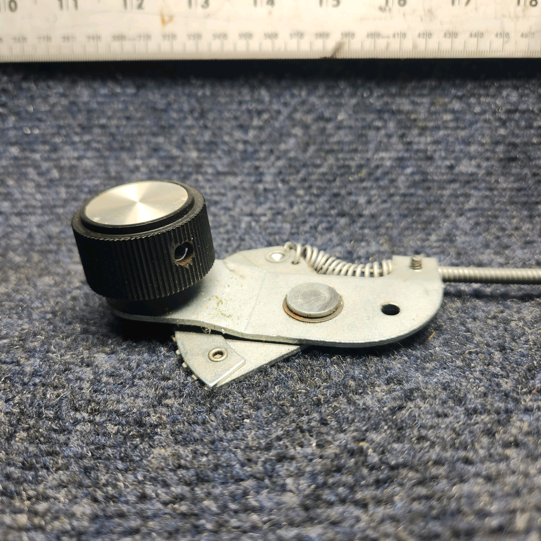 Used aircraft parts for sale, 640138-009 , 640285-001 Mooney M20J COWLING AIR SCOOP DOOR ASSEMBLY W CONTROL CABLE.