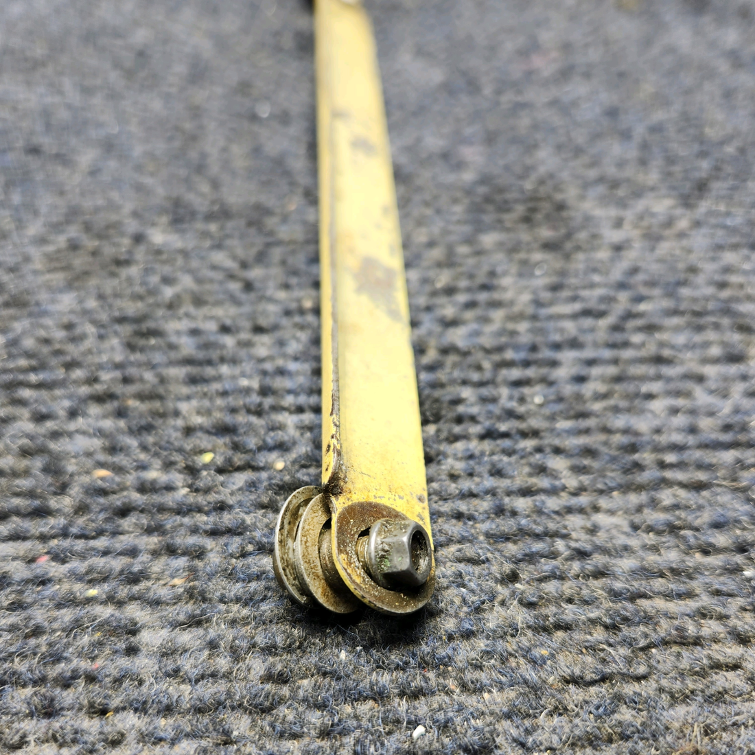 Used aircraft parts for sale, 35-360014-3 Beechcraft F33A ACTUATOR ARM LINK ASSEMBLY