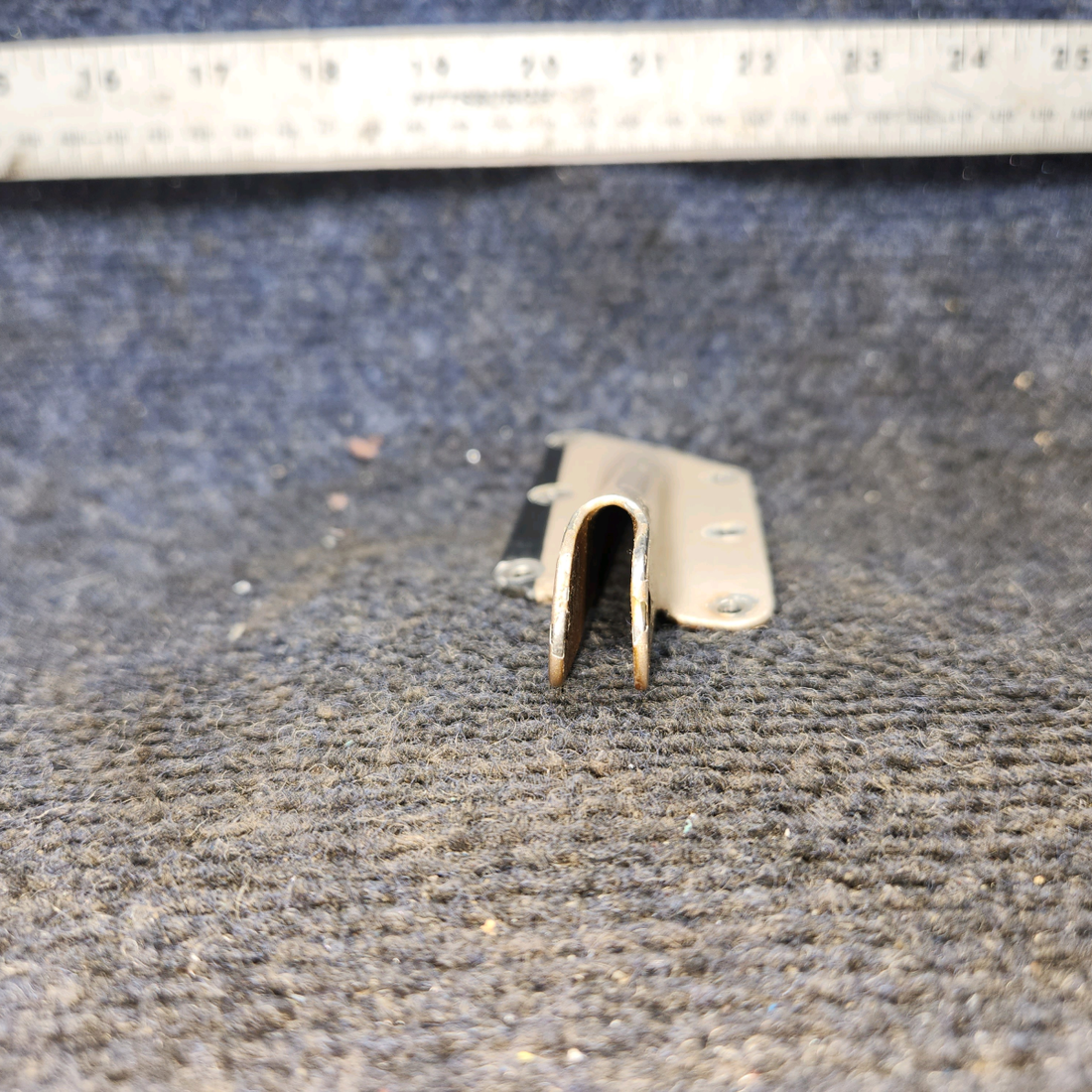 Used aircraft parts for sale, 66914-003 Piper PA-28 Lower Cabin Door Hinge