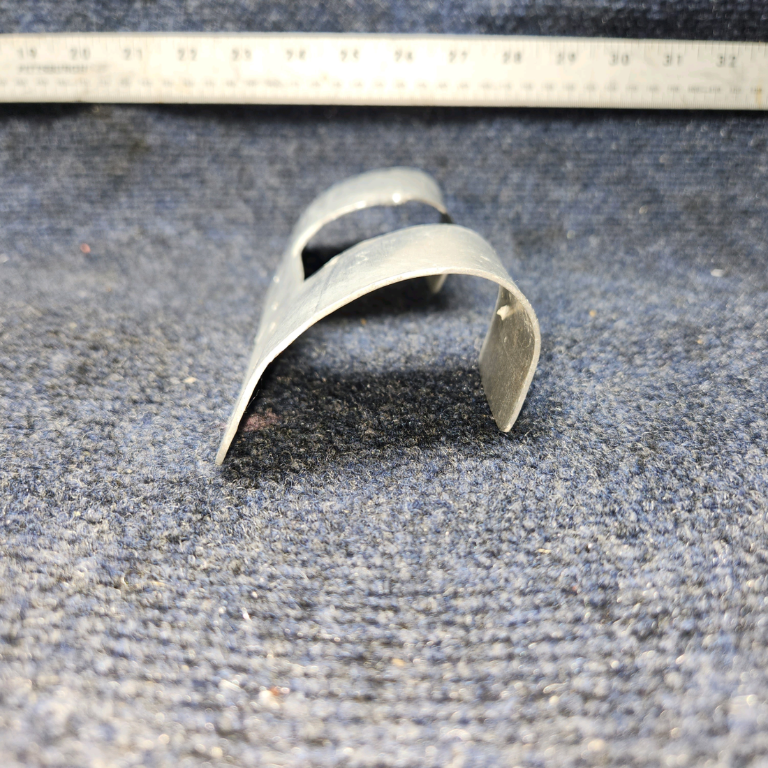 Used aircraft parts for sale, 2452019-1 Cessna 172RG Cowl Flap Ramp L/H