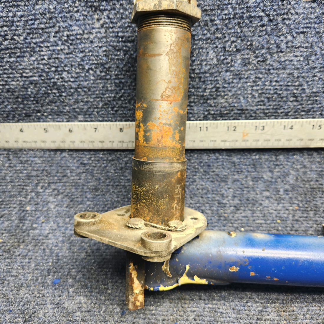 Used aircraft parts for sale, 520002-502 Mooney M20K SPINDLE ASSY RH