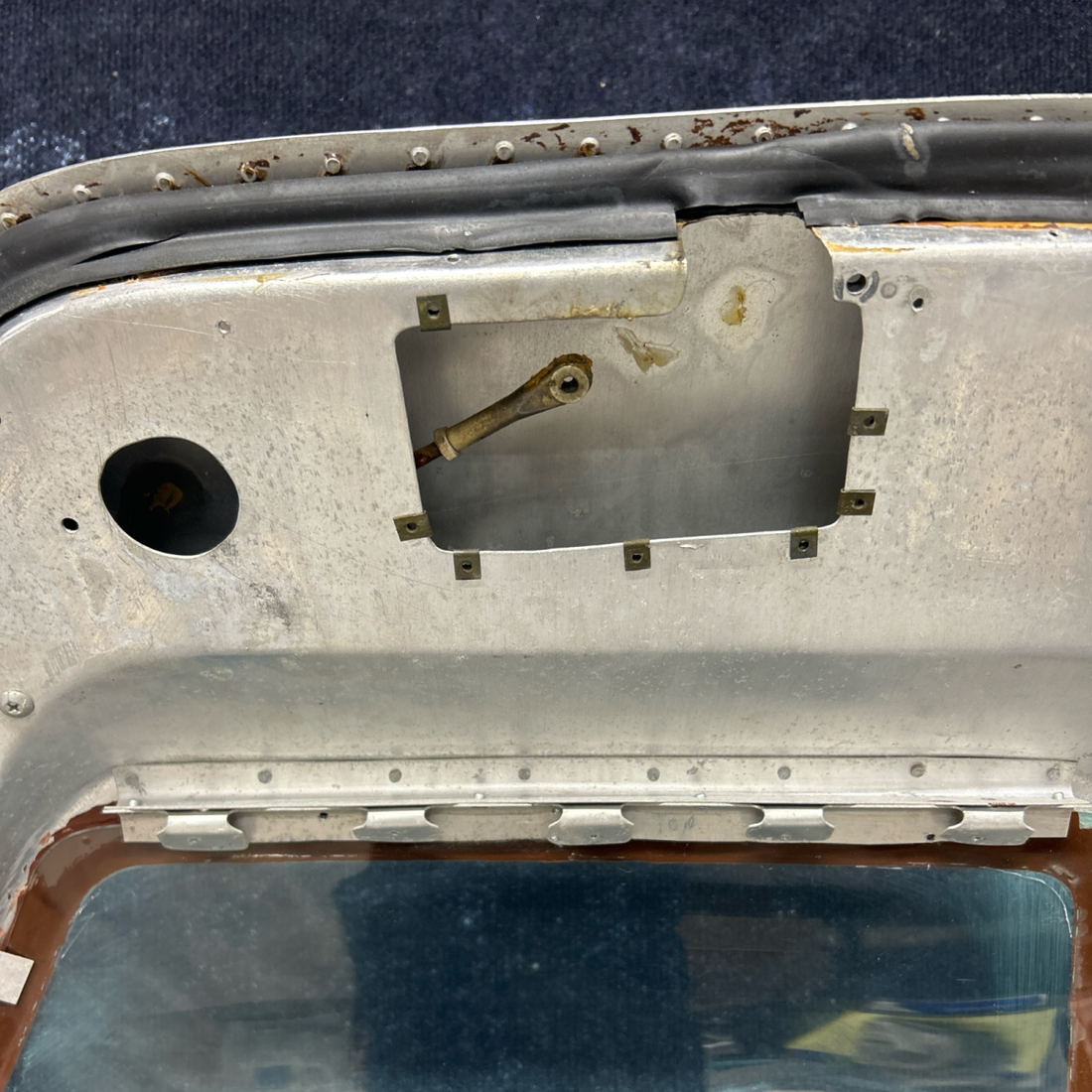 Used aircraft parts for sale, 340124-513 PIPER- CESSNA-BEECH- MOONEY VARIOS CABIN DOOR ASSY MOONEY M20J