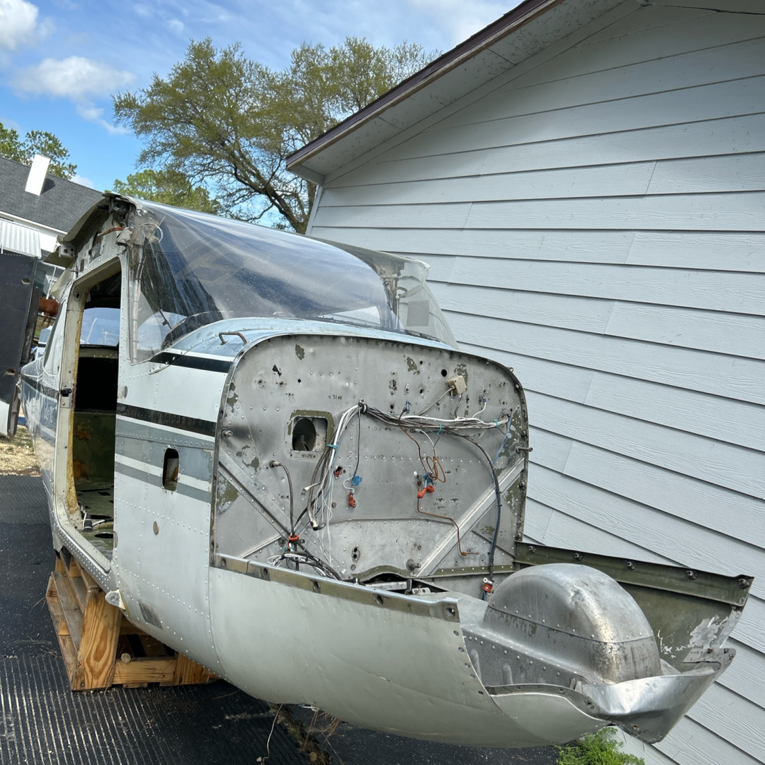 Used aircraft parts for sale, N9795B Cessna 172RG FUSSELAGE -DATA PLATE-LOOK BOOKS S/N 172RG1042