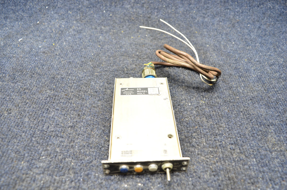 Used aircraft parts for sale 46150 PIPER PA28-140 AIRMARC MARKER BEACON INDICATOR WITH CONNECTOR
