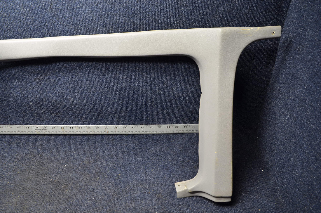 Used aircraft parts for sale 0515027-9 CESSNA C172RG MOULDING WINDOW LH