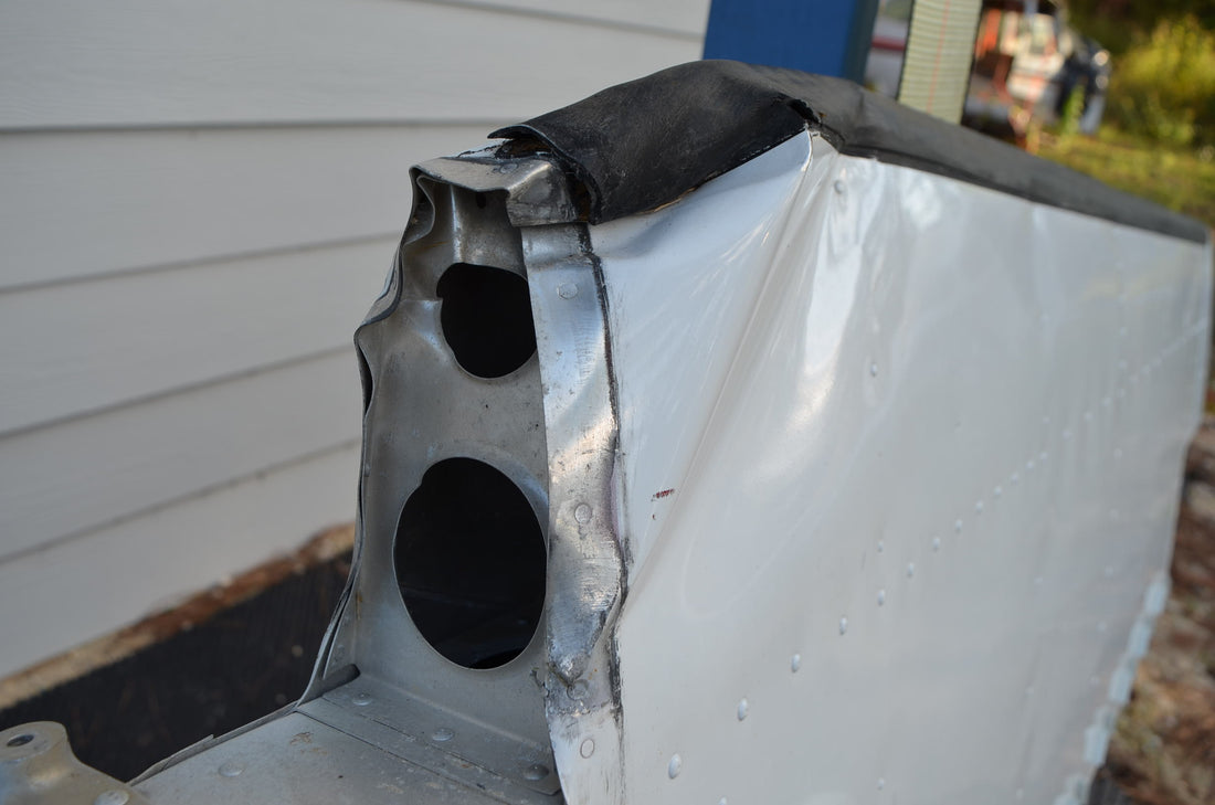 Used aircraft parts for sale 1232600-7 CESSNA C182P STABILATOR ASSY CORE HAVE DAMAGE