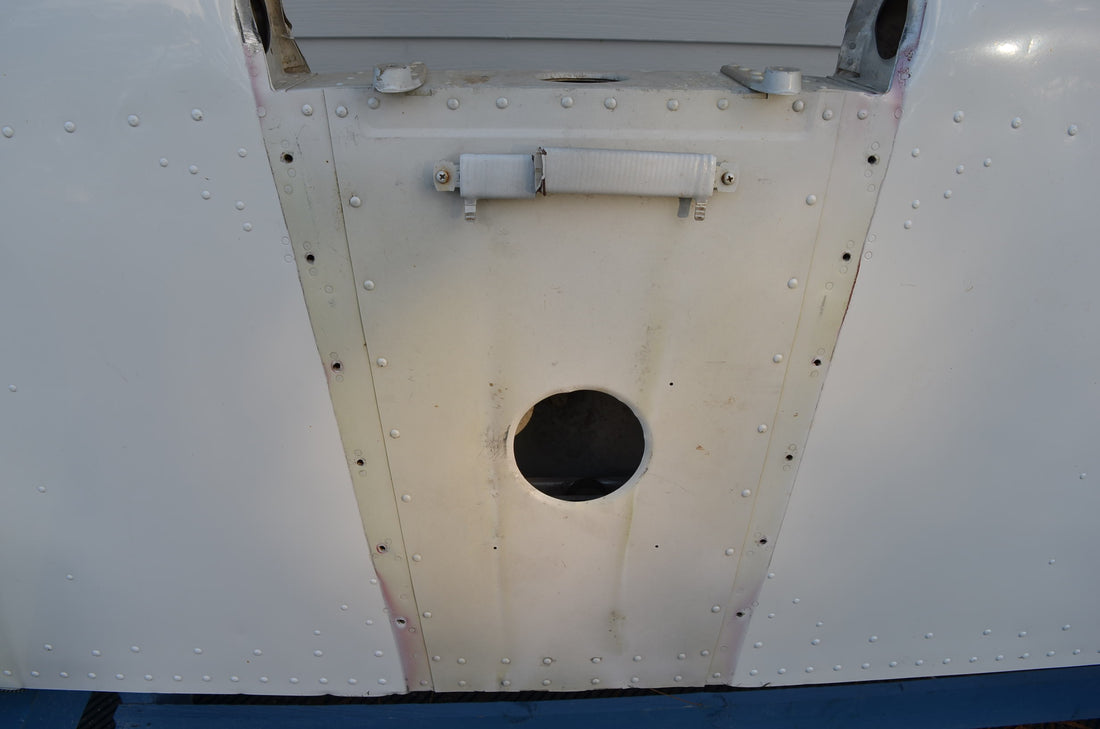 Used aircraft parts for sale 1232600-7 CESSNA C182P STABILATOR ASSY CORE HAVE DAMAGE