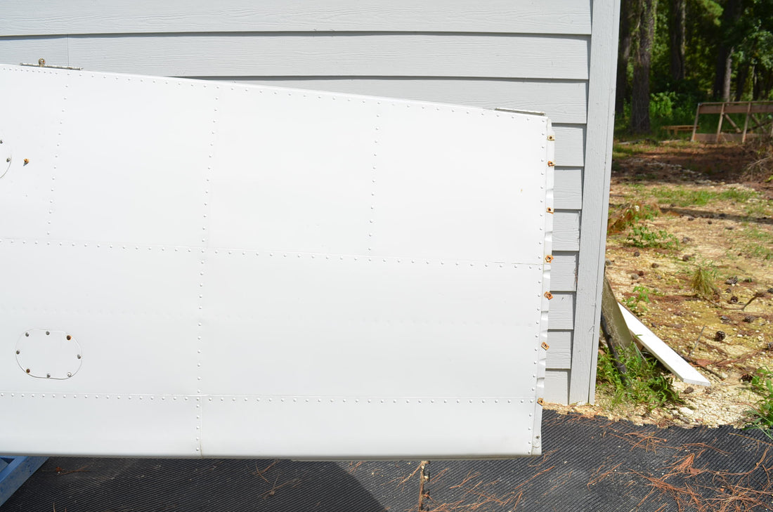 Used aircraft parts for sale 35630-989 PIPER PA28RT-201 PA28RT-201 WING ASSEMBLY RIGHT RH