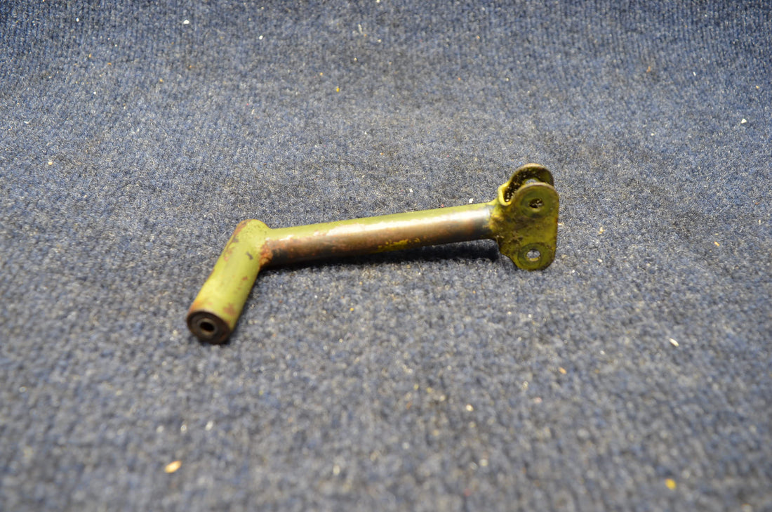 Used aircraft parts for sale 914016-000 MOONEY M20J BELLCRANK ASSY