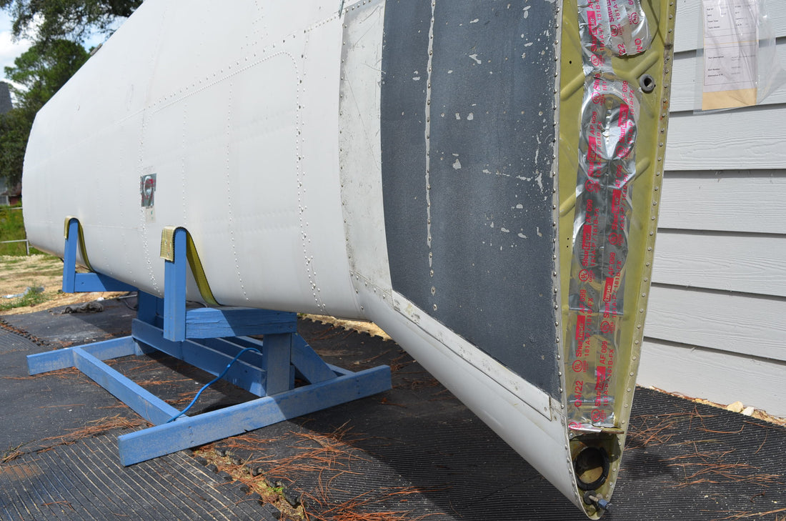 Used aircraft parts for sale 35630-989 PIPER PA28RT-201 PA28RT-201 WING ASSEMBLY RIGHT RH