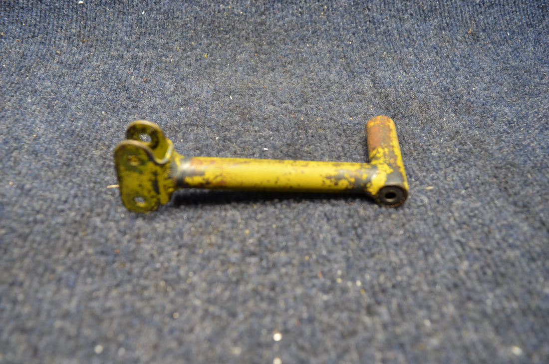 Used aircraft parts for sale 914016-000 MOONEY M20J BELLCRANK ASSY