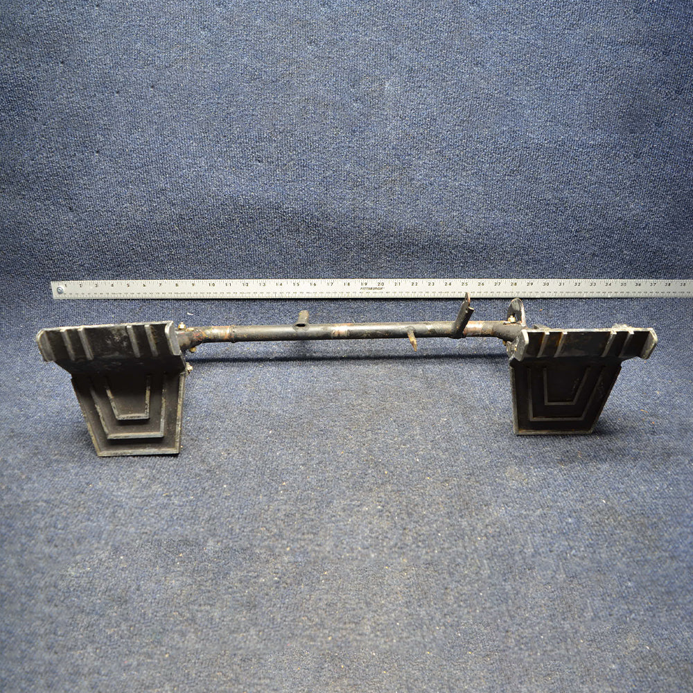 Used aircraft parts for sale 0411306-11 1460320-1 CESSNA C-150J PEDAL RUDDER/ BRAKE/ BAR