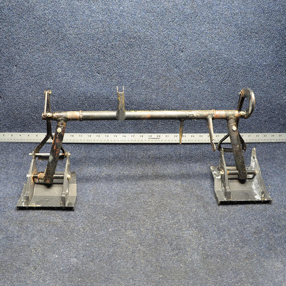 Used aircraft parts for sale 0411306-11 1460320-1 CESSNA C-150J PEDAL RUDDER/ BRAKE/ BAR