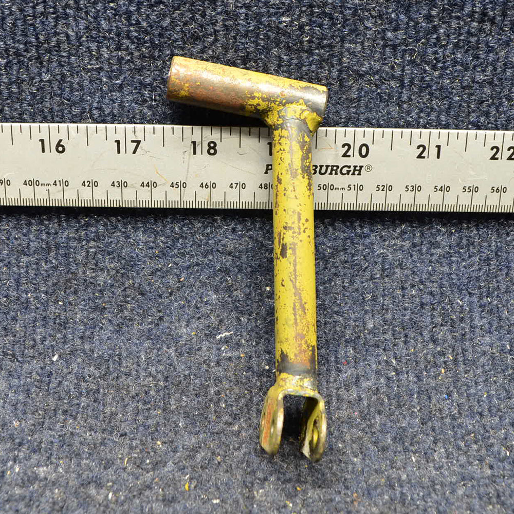 Used aircraft parts for sale 914016-000 MOONEY M20J BELLCRANK ASSY