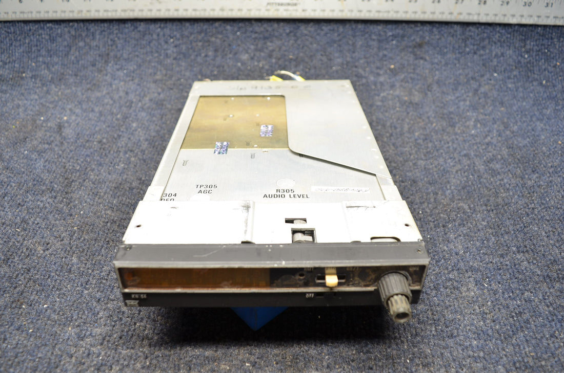 Used aircraft parts for sale 066-1068-00R-4 BEECHCRAFT 95-B55 BENDIX KING KN64 DME WITH RACK AND CONNECTOR