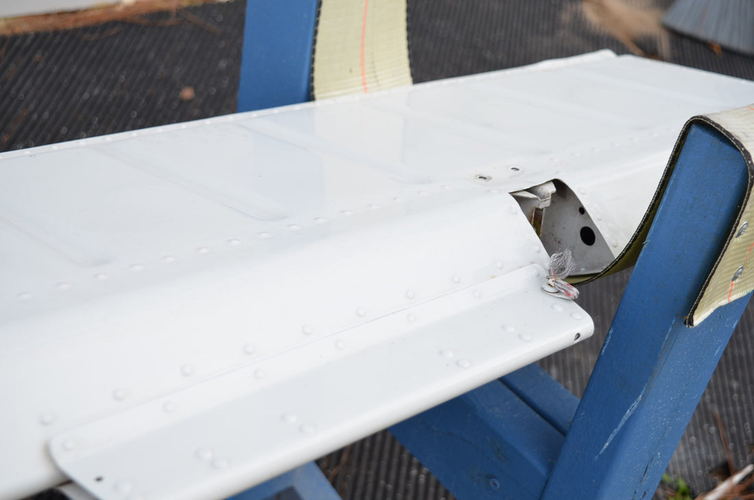 Used aircraft parts for sale 45135030-9 BEECHCRAFT 95-B55 ALEIRON ASSEMBLY LH LESS TAP