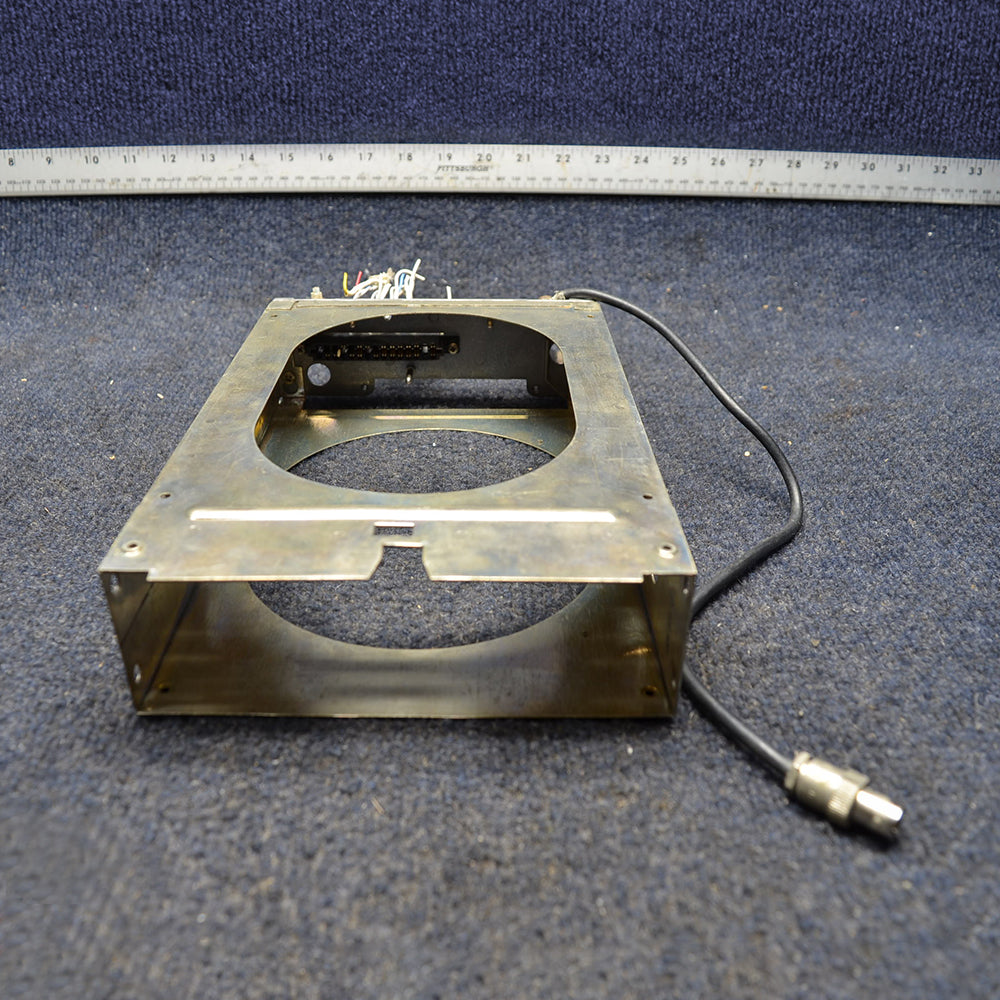 Used aircraft parts for sale RACK KING KX155 BEECHCRAFT 95-B55 KING KX155 WITH GS RACK AND CONNECTOR"