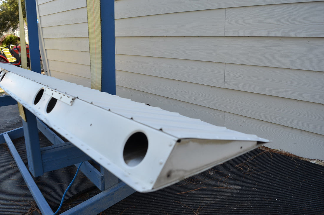 Used aircraft parts for sale 0523800-1 C150J ALEIRON ASSY-RH