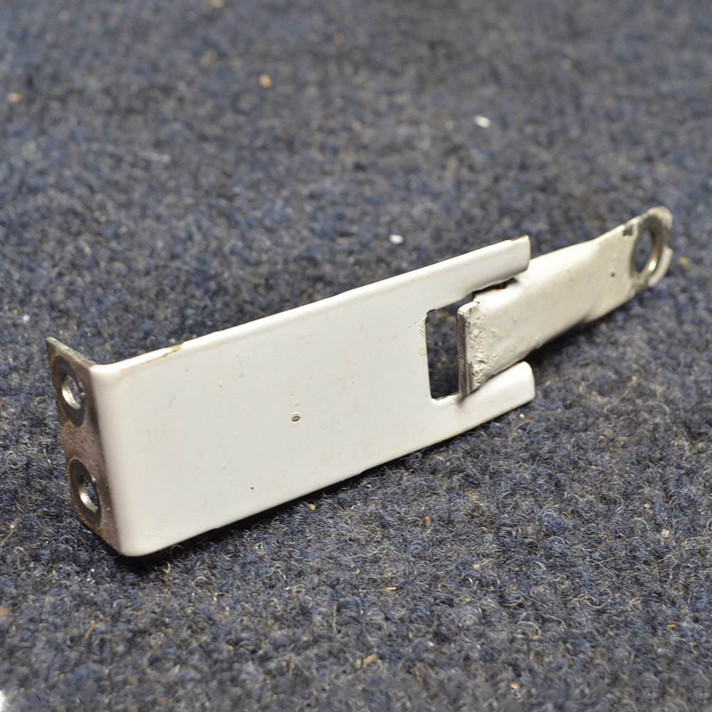 Used aircraft parts for sale 12723-000 PIPER PA28-140 FASTENER ENGINE COWL