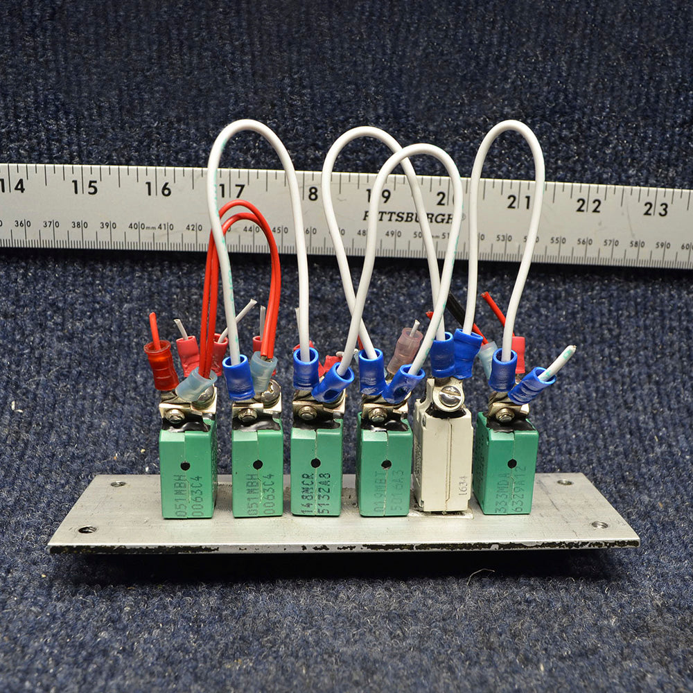 Used aircraft parts for sale MS3320-5 -7 -10 C150J CIRCUIT PANELBREAKER CUSTOM