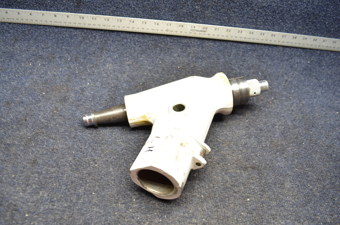 Used aircraft parts for sale 2441100-1 CESSNA C172RG PIVOT ASSY MAIN GEAR LH