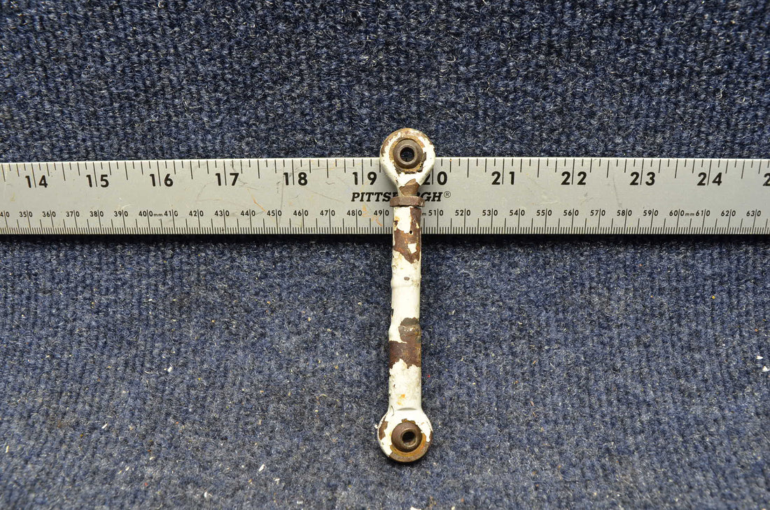 Used aircraft parts for sale 550009-000 MOONEY M20J LINK MAIN LANDING GEAR REAR