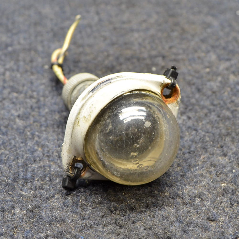 Used aircraft parts for sale A-2064-12 AMERICAN GRUMMAN A1A CRIMES TAIL LIGHT 12 VOLTS