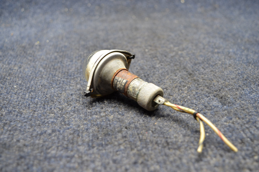 Used aircraft parts for sale A-2064-12 AMERICAN GRUMMAN A1A CRIMES TAIL LIGHT 12 VOLTS