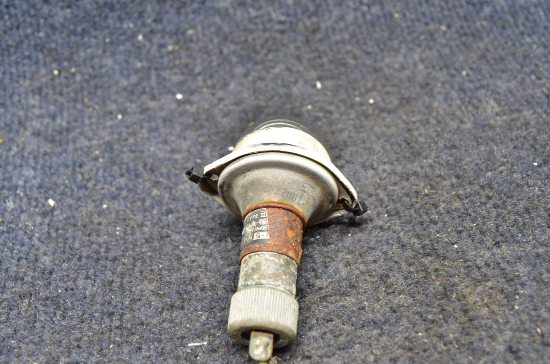 Used aircraft parts for sale A-2064-12 AMERICAN GRUMMAN A1A CRIMES TAIL LIGHT 12 VOLTS