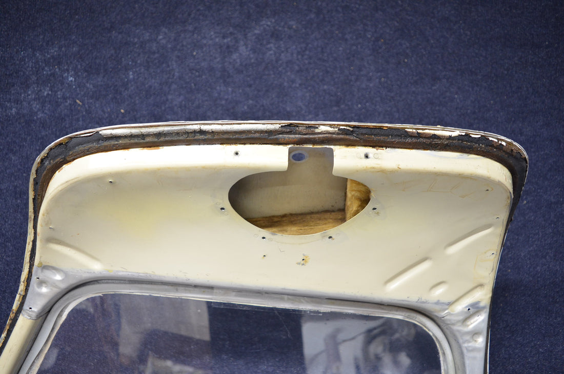 Used aircraft parts for sale 66657-002 PIPER PA-28-140 CABIN DOOR ASSY