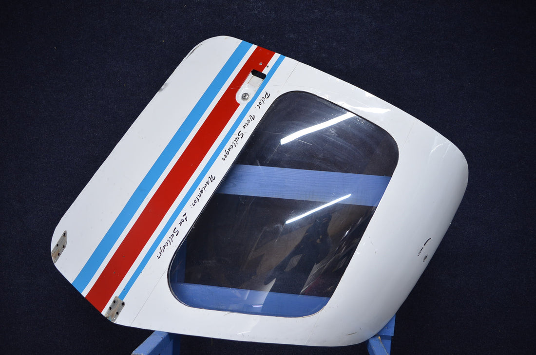 Used aircraft parts for sale 66657-002 PIPER PA-28-140 CABIN DOOR ASSY