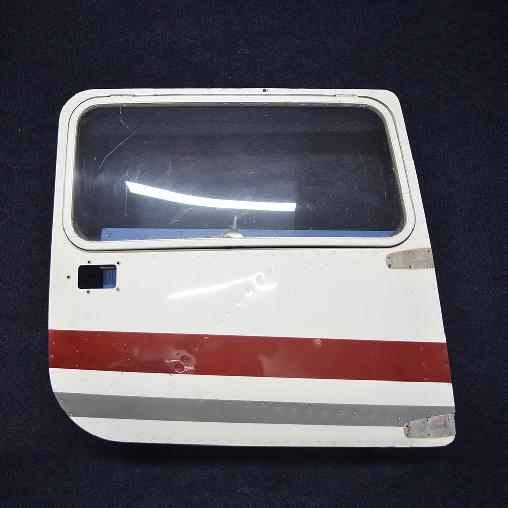 Used aircraft parts for sale 0413033-26 CESSNA C-150J DOOR ASSY CABIN RH