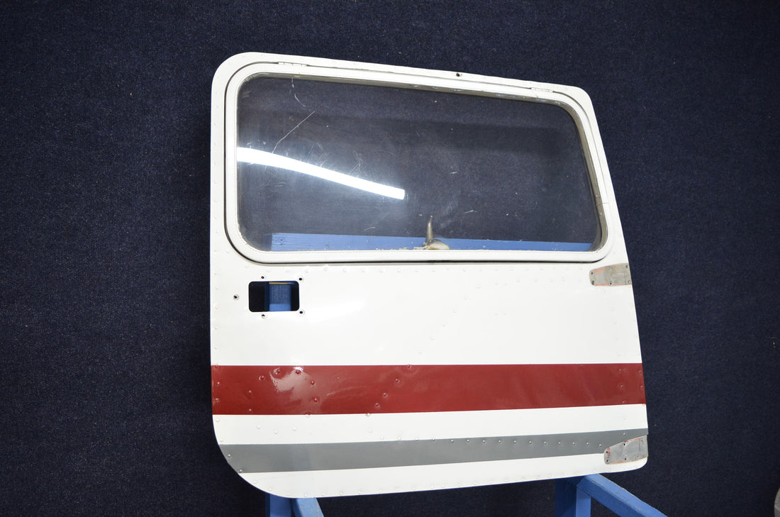 Used aircraft parts for sale 0413033-26 CESSNA C-150J DOOR ASSY CABIN RH