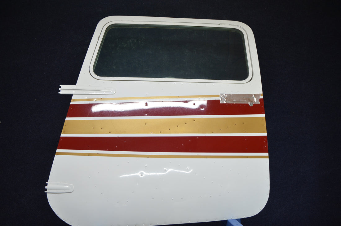 Used aircraft parts for sale 0710620-225 Cessna 182P Structure Assy-Cabin Door LH