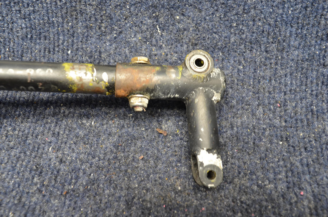 Used aircraft parts for sale 720040-003 MOONEY M20J PEDAL ASSY CO-PILOT RH
