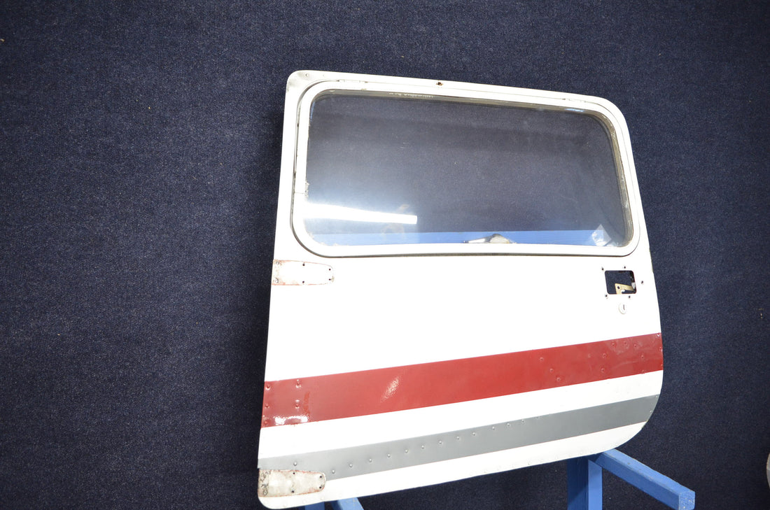 Used aircraft parts for sale 0413033-25 CESSNA C-150J DOOR ASSY CABIN LH