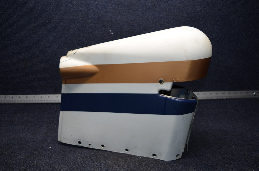 Used aircraft parts for sale 35885-003 PIPER PA28RT-200 LOWER RUDDER FAIRING W/ LIGHT POSITION
