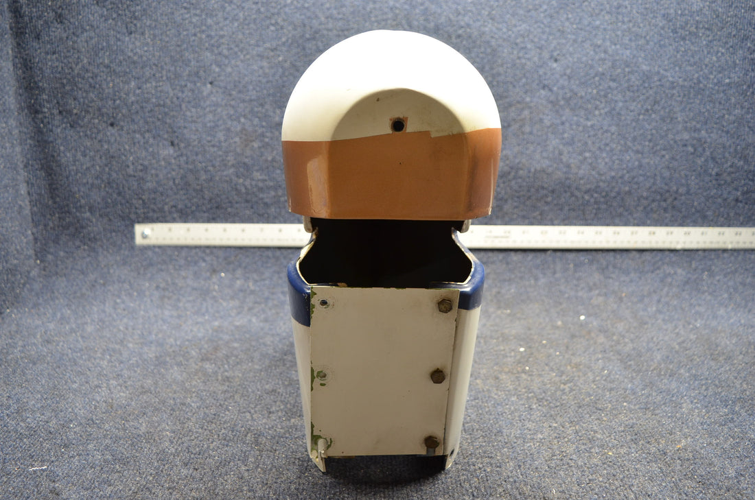 Used aircraft parts for sale 35885-003 PIPER PA28RT-200 LOWER RUDDER FAIRING W/ LIGHT POSITION