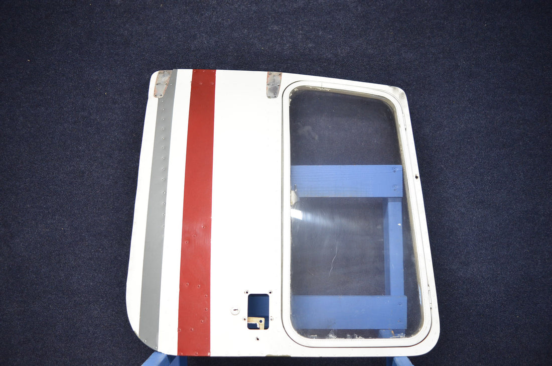Used aircraft parts for sale 0413033-25 CESSNA C-150J DOOR ASSY CABIN LH