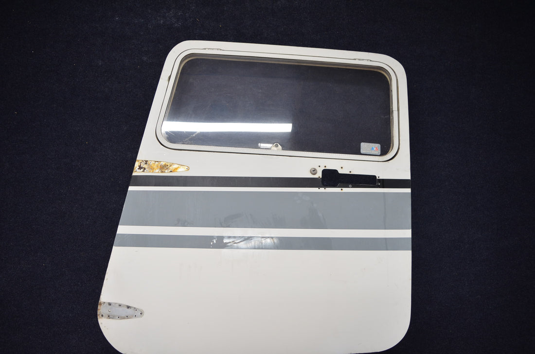 Used aircraft parts for sale 0517001-3 CESSNA C172RG STRUCTURE ASSY CABIN DOOR LH