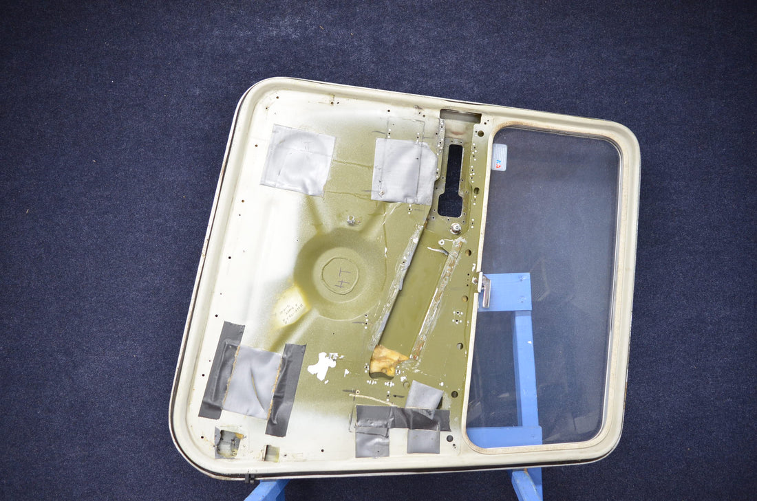 Used aircraft parts for sale 0517001-3 CESSNA C172RG STRUCTURE ASSY CABIN DOOR LH