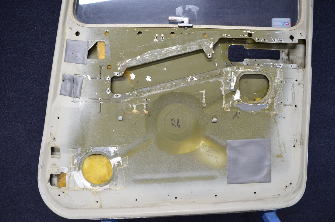 Used aircraft parts for sale 0517001-4 CESSNA C172RG STRUCTURE ASSY CABIN DOOR RH
