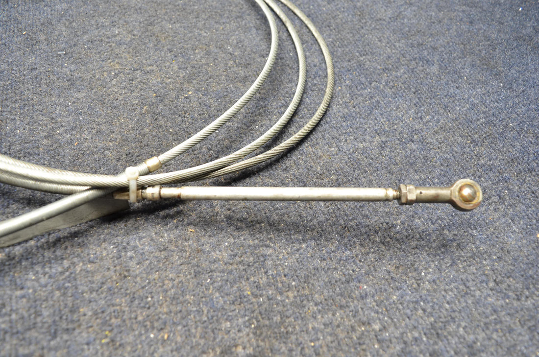 Used aircraft parts for sale 50-389010-29 BEECHCRAFT 95-B55 CONTROL ASSY PROPELLER LH