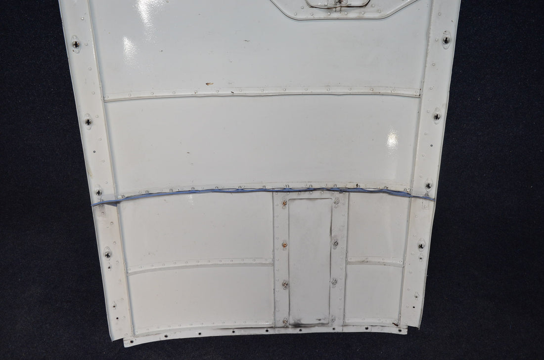 Used aircraft parts for sale 96-910011-623 BEECHCRAFT 95-B55 ASSY COWL ENGINE WITH SIDE DOOR