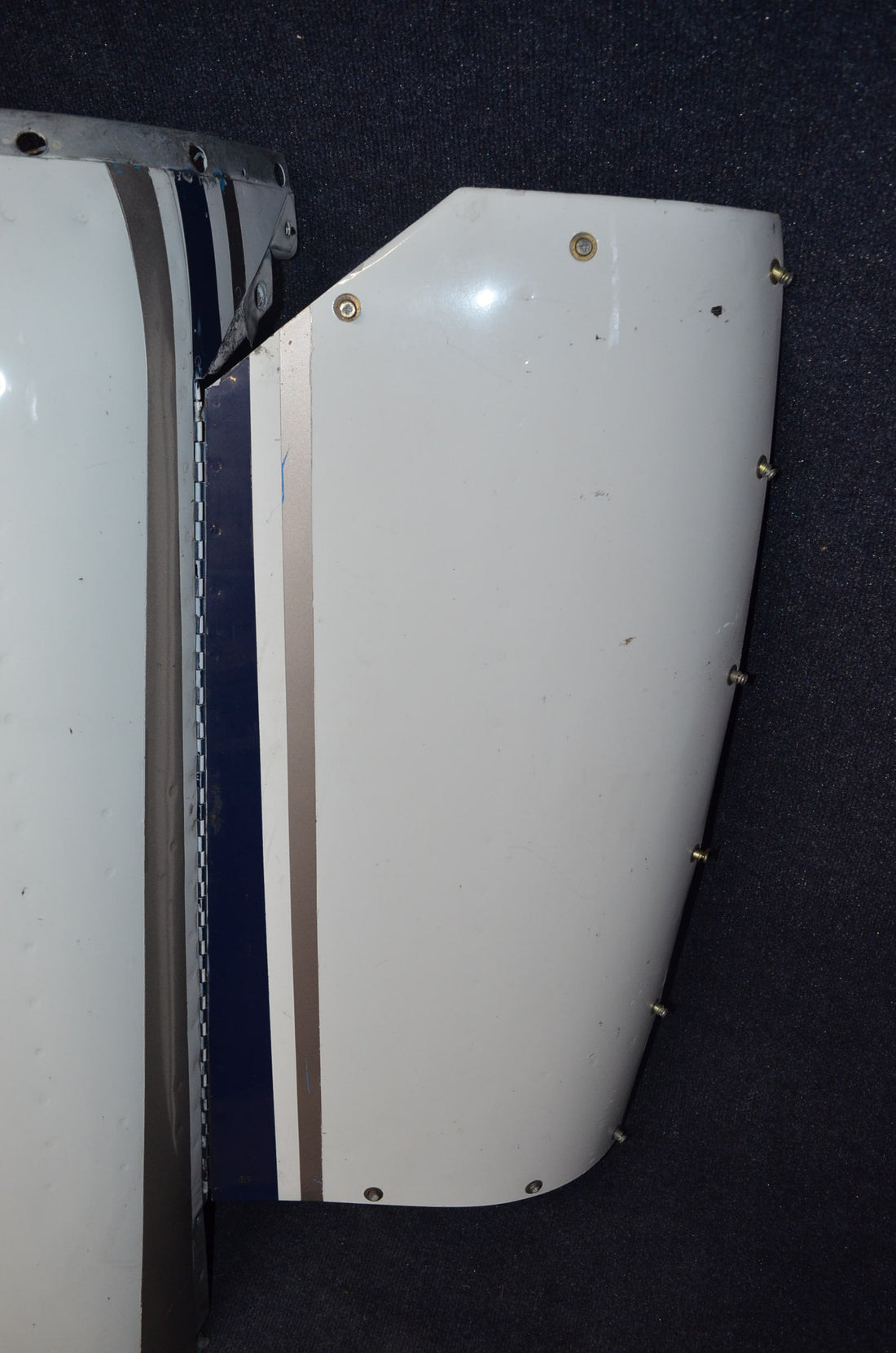 Used aircraft parts for sale 96-910011-626 BEECHCRAFT 95-B55 BOTTON ASSY COWL ENGINE WITH SIDE DOOR