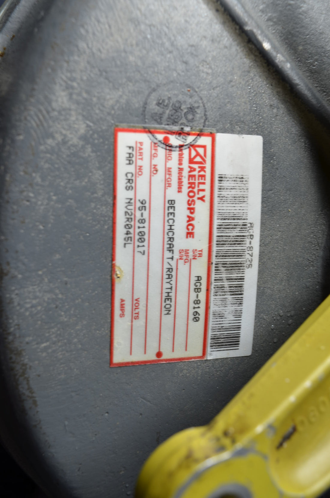 Used aircraft parts for sale 95-810017-5 BEECHCRAFT 95-B55 ACTUATOR MAIN LANDING GEAR