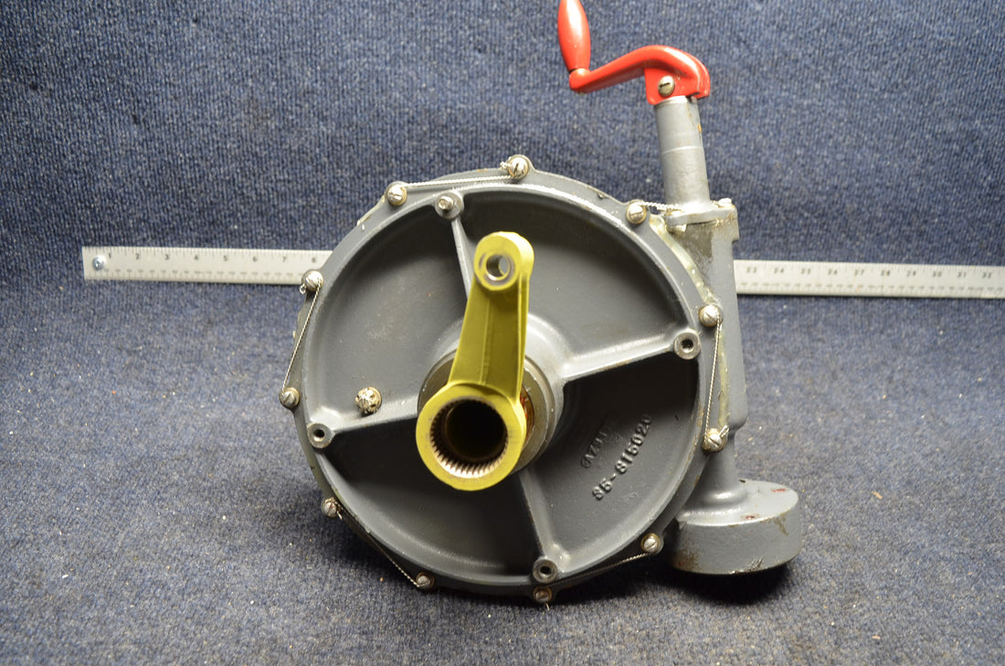 Used aircraft parts for sale 95-810017-5 BEECHCRAFT 95-B55 ACTUATOR MAIN LANDING GEAR